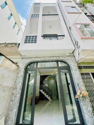 Nhà Mới Q8 Hẻm Xe Hơi Âu Dương Lân 4Pn&3Wc cách 30m ra mặt tiền SHR