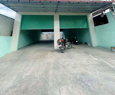 Cho thuê nhà xưởng 300m giá thuê 20 triệu / tháng