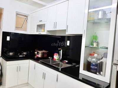 Nhà trong khu dân cư yên tĩnh đầy đủ công năng, ở ngay.