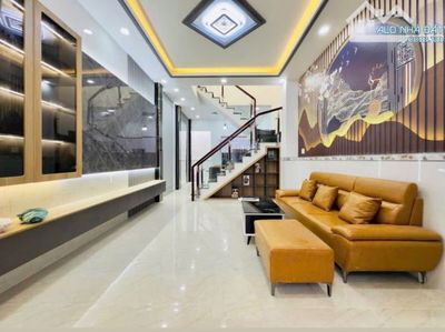 Bán gấp nhà hẻm 1/ 4.5m ngay CMT8, Tân Bình. Giá: 3.2 Tỷ / 54.6m2. SHR, công nhận đủ