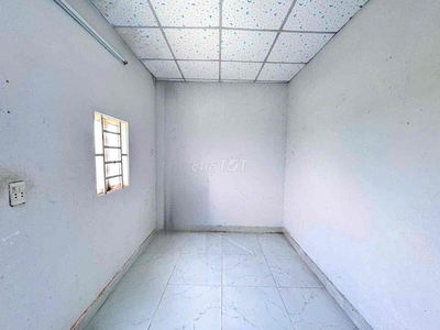 Nhà sổ chung . gần đường cây dương KCN tân đức chưa đến 5phút đi xe