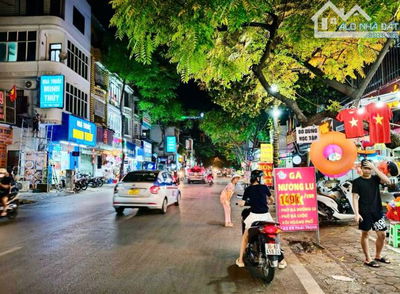 Chính chủ cho thuê nhà tập thể E2 Thái Thịnh phòng 410