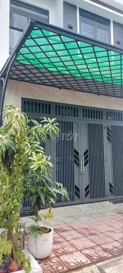 Cho thuê nhà nguyên căn 60m2/ KDC Phú Hồng Thịnh 9/ QL1K
