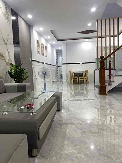 1t1l - 5x20 -shr - 4pn - 7.5 tỉ -bưng ông thoàn