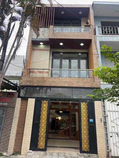 mChủ gửi bán nhà  3 tầng Mẹ Thứ - Hoà Xuân full nội thất