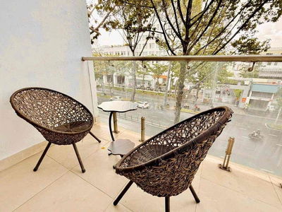 CHO THUÊ KHÁCH SẠN TRUNG TÂM QUẬN 1