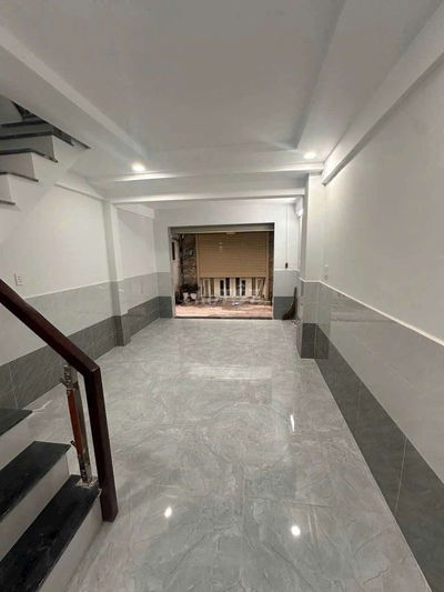 Nhà đường số ngay chợ Tân Hưng 2 căn 1 căn 7tr 1 căn 10tr cọc 1 tháng