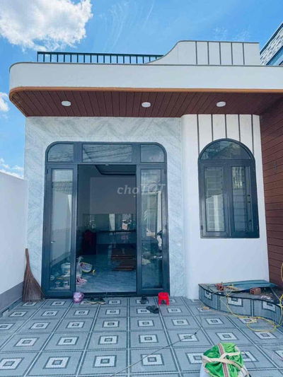 bán nhanh căn nhà cấp 4 mới xây
