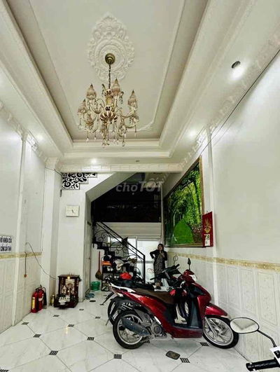 🍀CHÍNH CHỦ BÁN Nhà 5 tầng MT chợ 5LôI Nguyễn Thị Tần P2 Q8