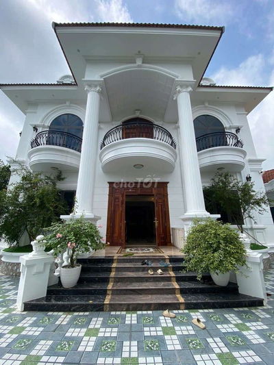 Bán Biệt thự Phúc Thọ, Hà Nội -  730m² | Xây dựng: 250m² x 2 tầng