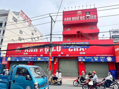 Cần cho thuê toà nhà 700m2 mặt tiền đường lê văn việt , tp . thủ đức