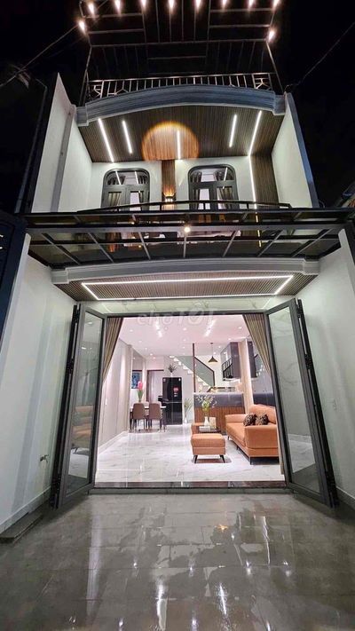SIÊU PHẨM NHÀ PHỐ CAO CẤP 4PN 100m2 FULL NỘI THẤT TÂN BÌNH 5,250 TỶ TL