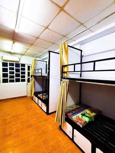 KTX SINH VIÊN ĐH HUTECH, GTVT chỉ 1tr6/tháng