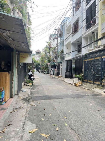 Cc trệt ba vân đường trước nhà 8m buôn bán mọi nghành nghề 4x12 gác