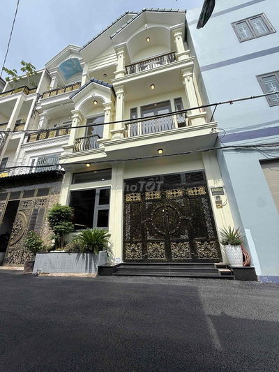 Chính chủ bán biệt thự sát Hiệp Thành City Q12