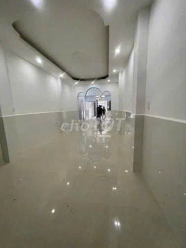 Cho Thuê Nhà Đường Thành Thái, Quận 10 ( DT 4,5x30m - KD Tự Do )
