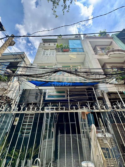 Hẻm 4m, 4 tầng kiên cố, 107m2, ngang 4,5m, Giáp Quận 11 Chỉ Còn 7tỷ 7