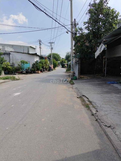 GIẢI CỨU CHỦ NGỘP,GIÁ SIÊU SIÊU RẺ,CHỈ 3.7TỶ CÓ NHÀ MẶT TIỀN DT78M