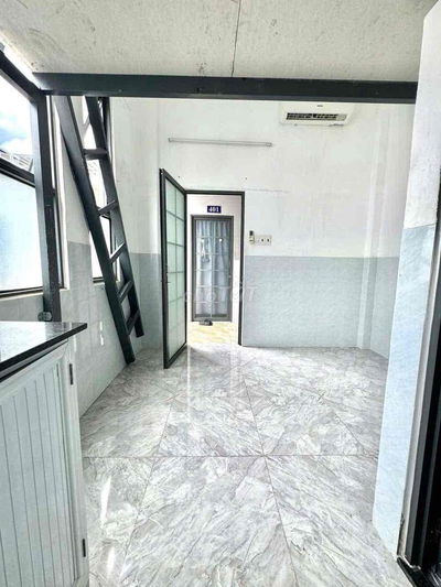 PHÒNG MẶT TIỀN 799 Nguyễn Kiệm , F3 Gò Vấp