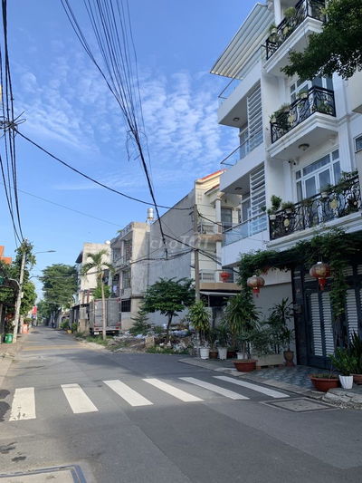Gần 64 triệu/m2 Lô Đất 2 Mặt Tiền Đường Quốc Lộ 13 giao Đường Số 15