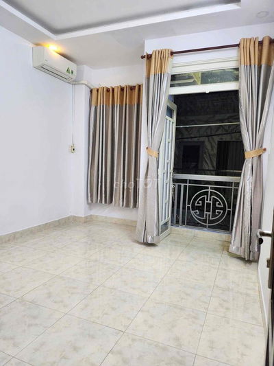 Nhà hẻm 84m2, 2 phòng ngủ, đường Thống Nhất, q. Gò Vấp