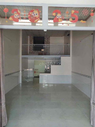cho thuê nhà nguyên căn hẻm thông buôn bán gần cây xăng quang phú rẻ