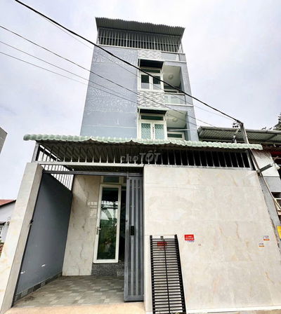 Nhà 4T HXH gần mặt tiền Thạnh Xuân, ngang 5.5m hiếm, 74m2, 5PN ở ngay