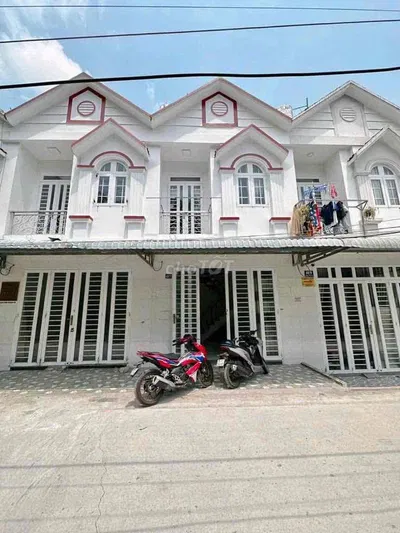 Cho thuê nhà lầu 2 phòng ngủ hẻm 60 đường Trần Hoàng Na