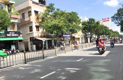 Ô tô vào đến nhà✨3,5 x 20m Chỉ 6,6 Tỷ✨Gần công viên BÌNH PHÚ