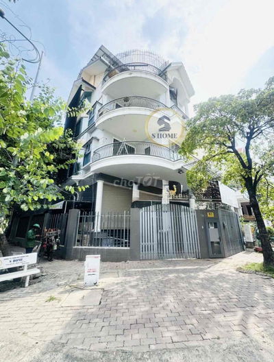 Cho thuê Biệt thự căn Góc 7,5x20 Him Lam Tân Hưng Quận 7