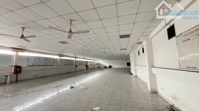 Cần cho thuê gấp kho giá RẺ mặt tiền Lũy Bán Bích