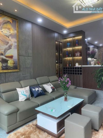 GẤP BÁN BIỆT THỰ 137M2, 4PN CHỈ 6,X TỶ QUẬN CẨM LỆ