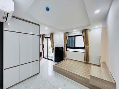 Khai Trương Căn Hộ Mới , Ban Công Cửa Sổ Thoáng _ Gần Ngã Tư Hàng Xanh