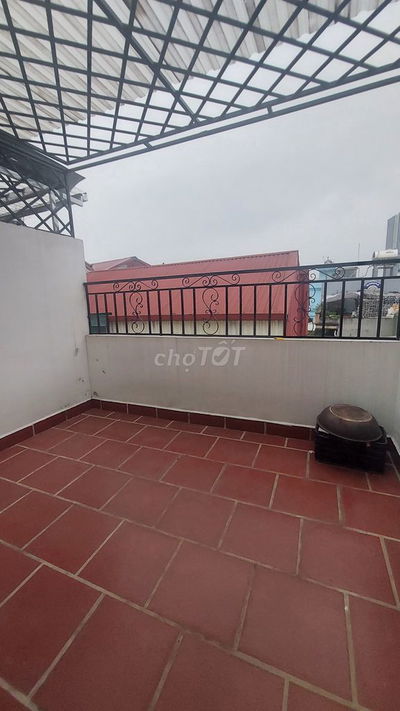 Bán gấp giá rẻ Văn Chương 28m/35m,5 tầng,mặt tiền 7m,7.15 tỷ Đống Đa.