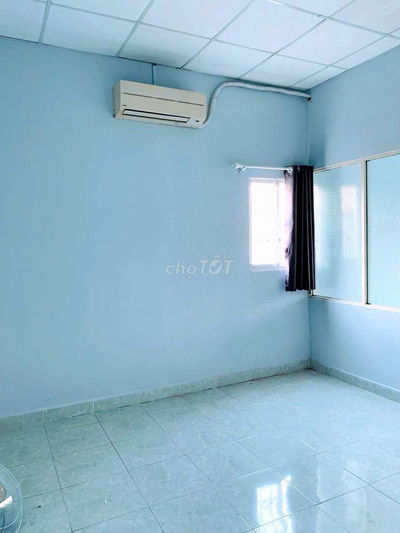 Cho thuê nhà nguyên căn hẻm 258 Trần Hưng Đạo, P.Ng Cư Trinh Quận 1