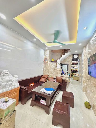 TRẠI CÁ – QUẬN HAI BÀ TRƯNG – VỊ TRÍ ĐẸP - GẦN PHỐ - SÁT Ô TÔ