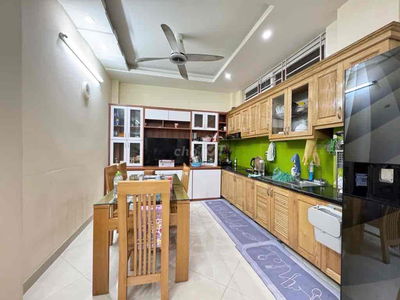 BÁN NHÀ PHÁO ĐÀI LÁNG- 40M2 - 10,2 Tỷ - 6 NGỦ - LÔ GÓC- 10M RA Ô TÔ
