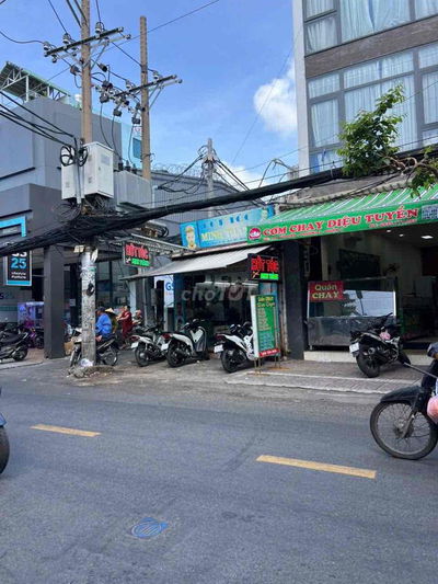 Nhà bán chính chủ phường 8 quận 4 đường tôn đản