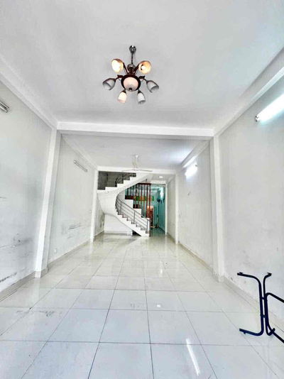Nhà khu Tên Lửa 4.5x20,3.5 tấm,4 phòng có nội thất đầy đủ