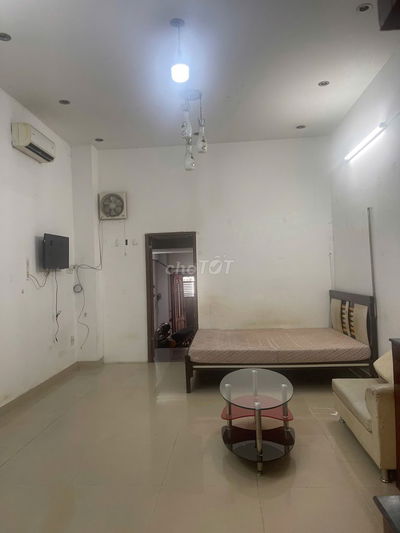 Cho thuê phòng 20m2 đẹp, địa chỉ 210/13 đường Hồ Văn Huê -Phú Nhuận.