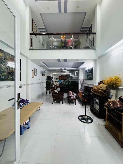 BÁN NHÀ 5 TẦNG -NHÀ MỚI XÂY-CHỦ GẤP BÁN KHÁCH THÍCH LÀ CHỐT