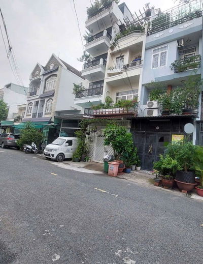 Nhà 4,5x20 ,4 tầng viêw công viên ,đường 12m khu vip Dương Thị Giang