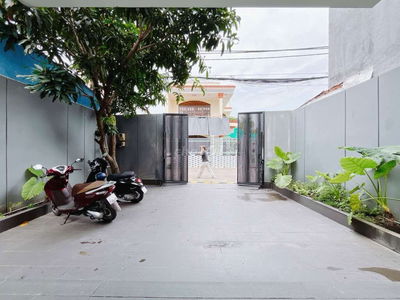 41 Chuyên dùng 9, Phú Mỹ,Q7, DT:213.5m2,3Tầng, Ngang7.4x29m, 23 tỷ