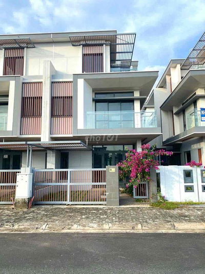 Cho thuê nhà thô Đông Tăng Long 160m2, làm kho, xưởng sản xuất