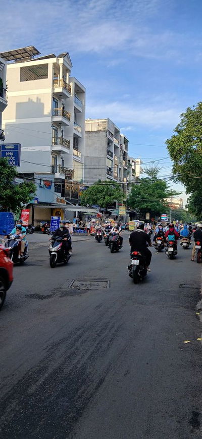 Bán nhà mới xây đúc thật trệt lầu đ59 p14GV  2pn, 2wc 2,8tỷ