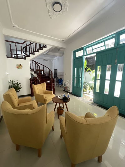 Bán nhà CHÍNH CHỦ- vừa ở vừa có dòng tiền thuê 5tr/ tháng )