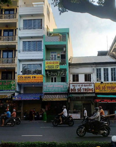 💥📢 CHO THUÊ MẶT BẰNG MẶT TIỀN CHỢ LỚN QUẬN 5 (TP.HCM)