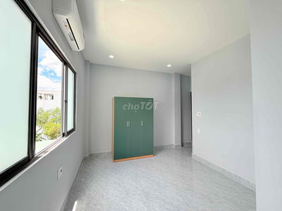 🌷Studio mới xây_Full nội thất_cửa sổ/ban công to gần VLU cs3, IUH