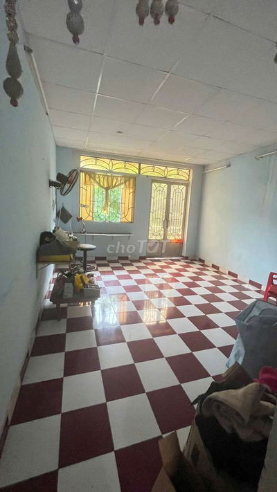Nhà mặt tiền đường số 66, phường 10, quận 6