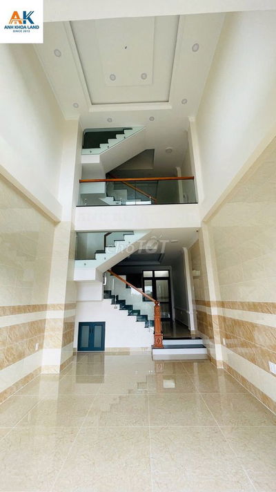 BÁN NHÀ PHỐ LIỀN KỀ ĐỒNG BỘ - 1 TRỆT 1 LỬNG 2 LẦU -  P.HIỆP BÌNH PHƯỚC